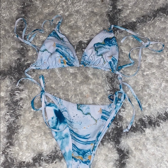 Reversible Blue Bikini - Picture 2 of 2